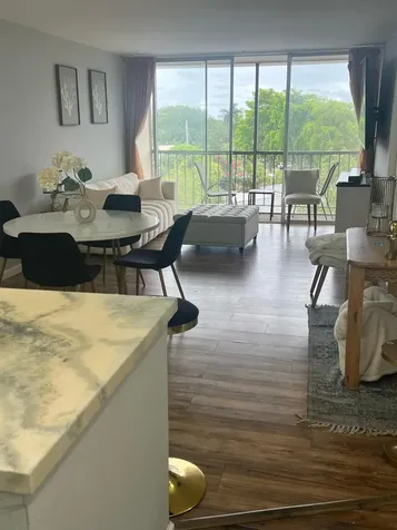 4501 NE 21st Avenue Fort Lauderdale FL 33308