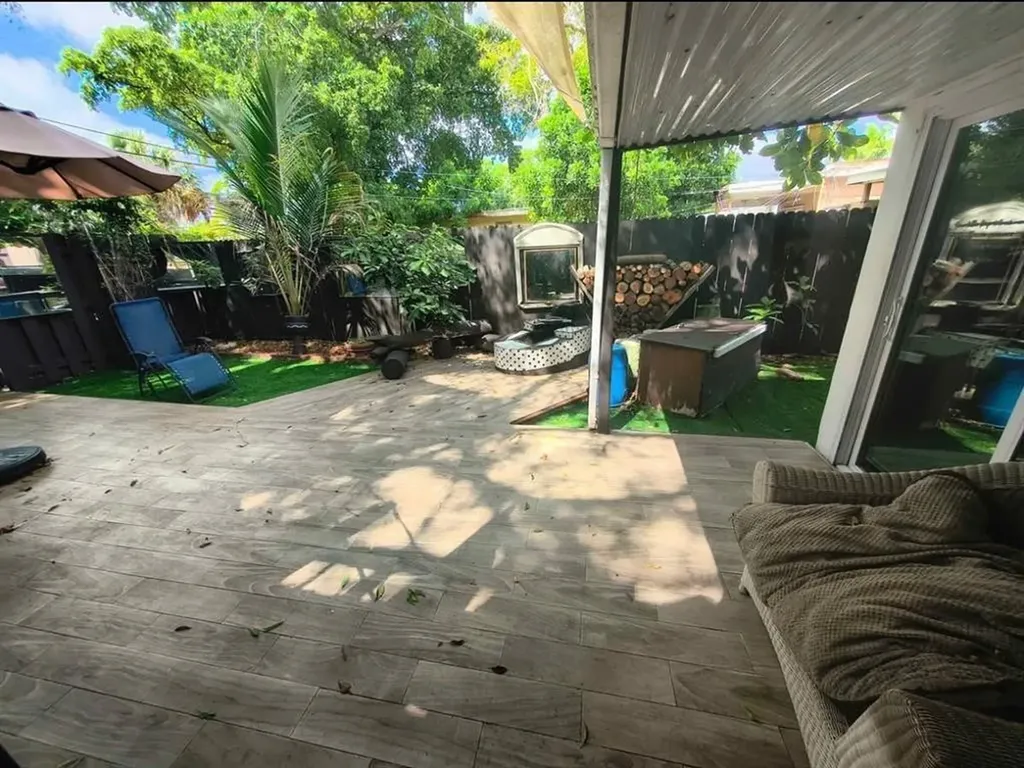 2206 Coolidge Street Hollywood FL 33020
