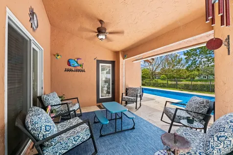 6421 NW 57th Way Parkland FL 33067