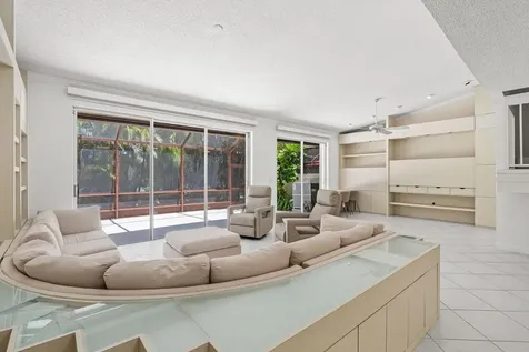 4825 NW 98th Place Doral FL 33178