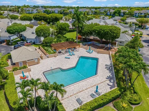 4825 NW 98th Place Doral FL 33178