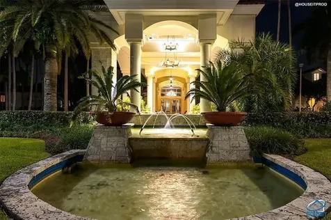 4825 NW 98th Place Doral FL 33178
