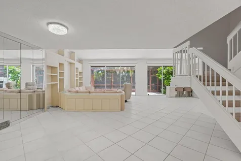 4825 NW 98th Place Doral FL 33178