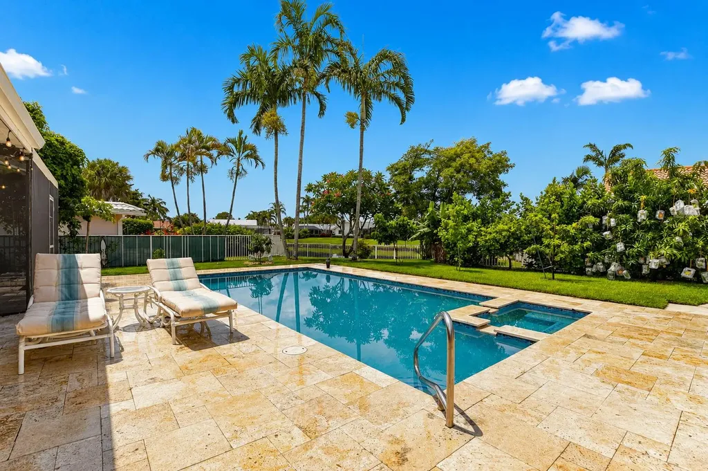 2378 Deer Creek Lob Lolly Lane Deerfield Beach FL 33442
