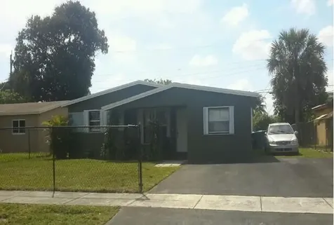 3740 NW 9th Street Lauderhill FL 33311