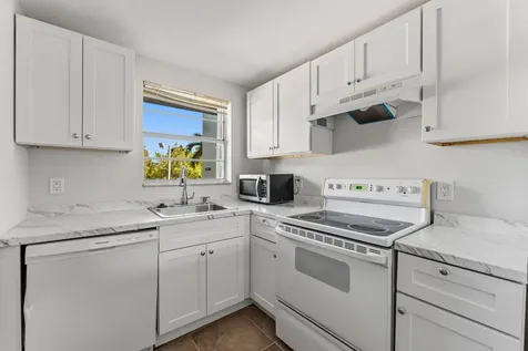 1638 Embassy Drive West Palm Beach FL 33401