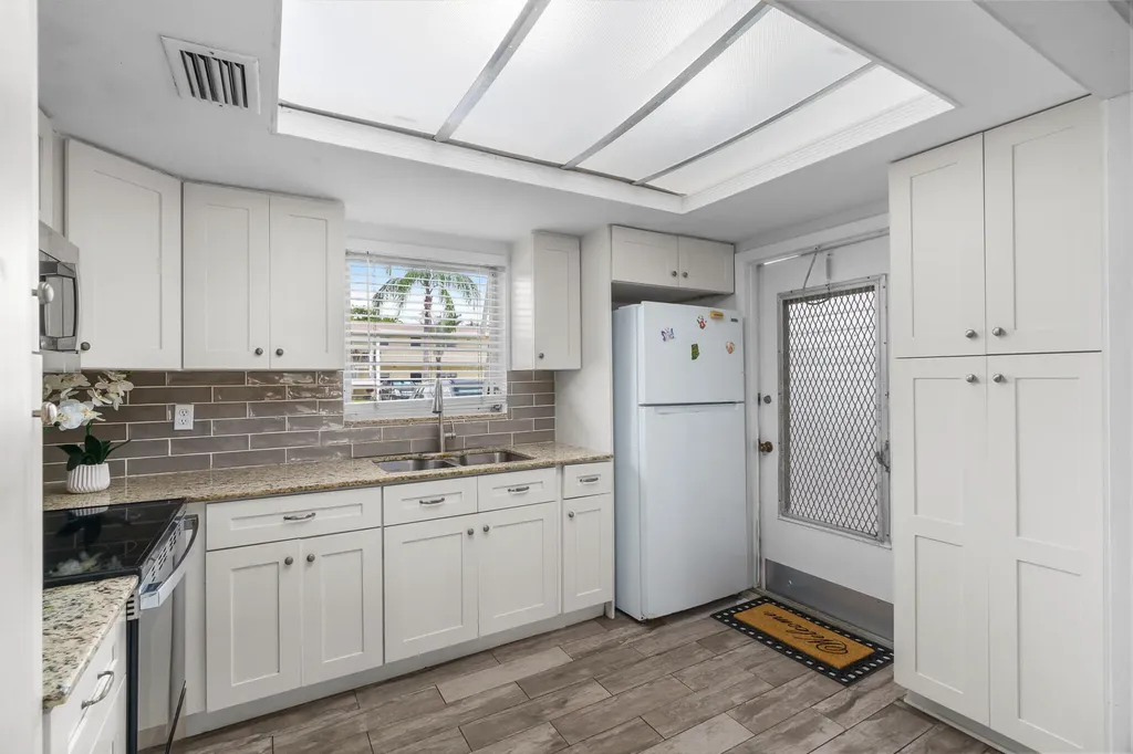 410 NE 17th Avenue Boynton Beach FL 33435