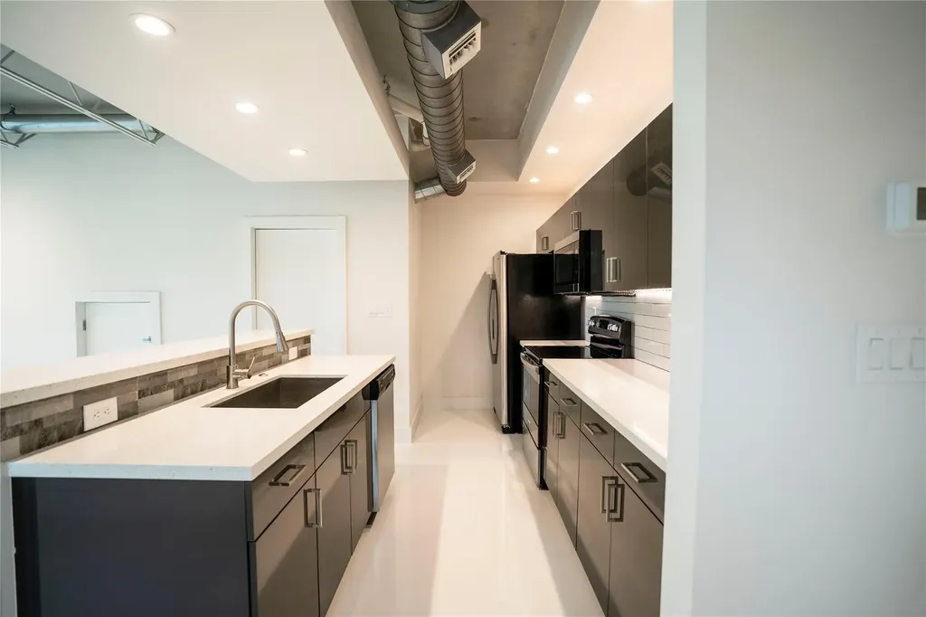 1413 NE 5th Avenue Fort Lauderdale FL 33304
