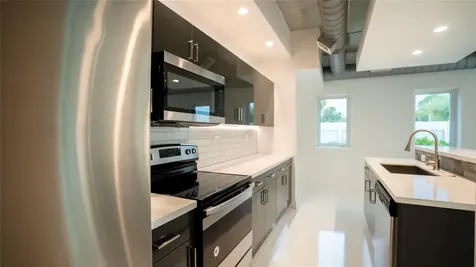 1413 NE 5th Avenue Fort Lauderdale FL 33304
