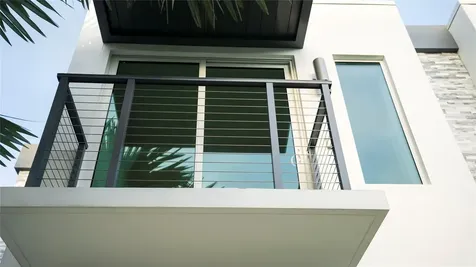 1413 NE 5th Avenue Fort Lauderdale FL 33304