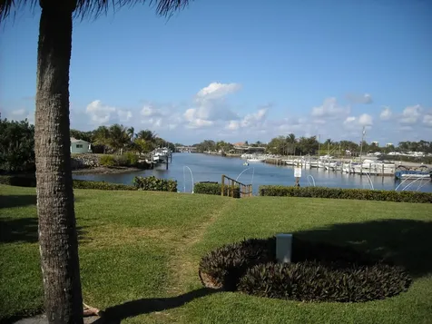 725 Hummingbird Way North Palm Beach FL 33408