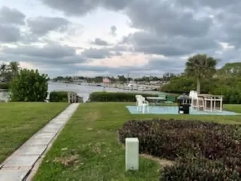 725 Hummingbird Way North Palm Beach FL 33408
