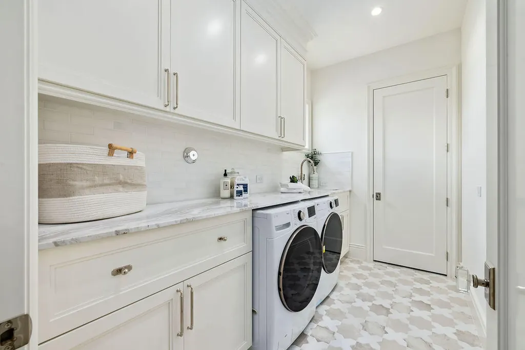 5528 Hibiscus Road Jupiter FL 33458