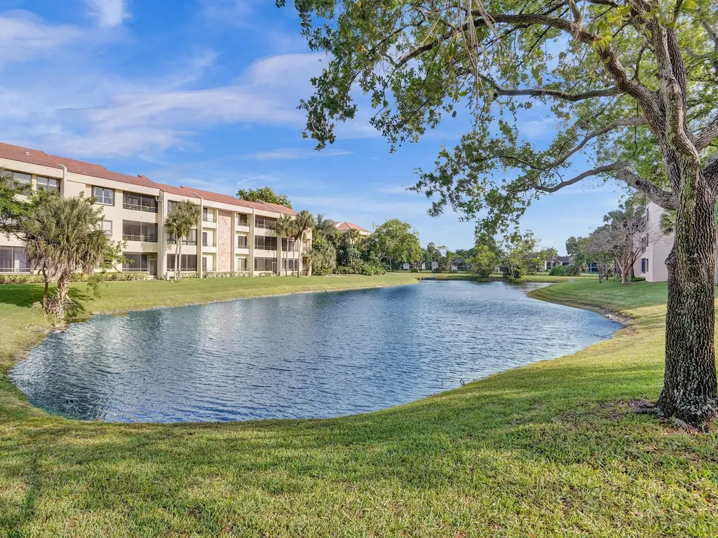 7546 La Paz Boulevard Boca Raton FL 33433