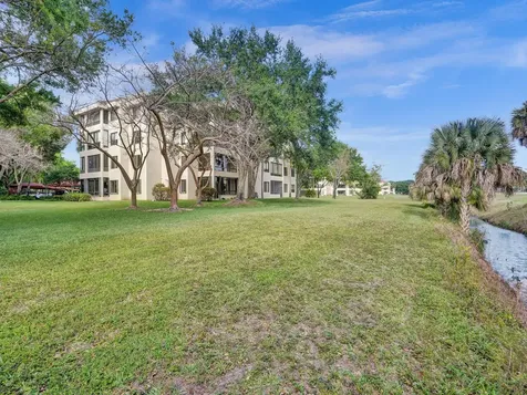 7546 La Paz Boulevard Boca Raton FL 33433