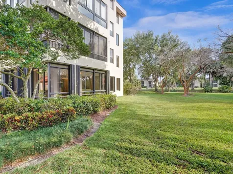7546 La Paz Boulevard Boca Raton FL 33433