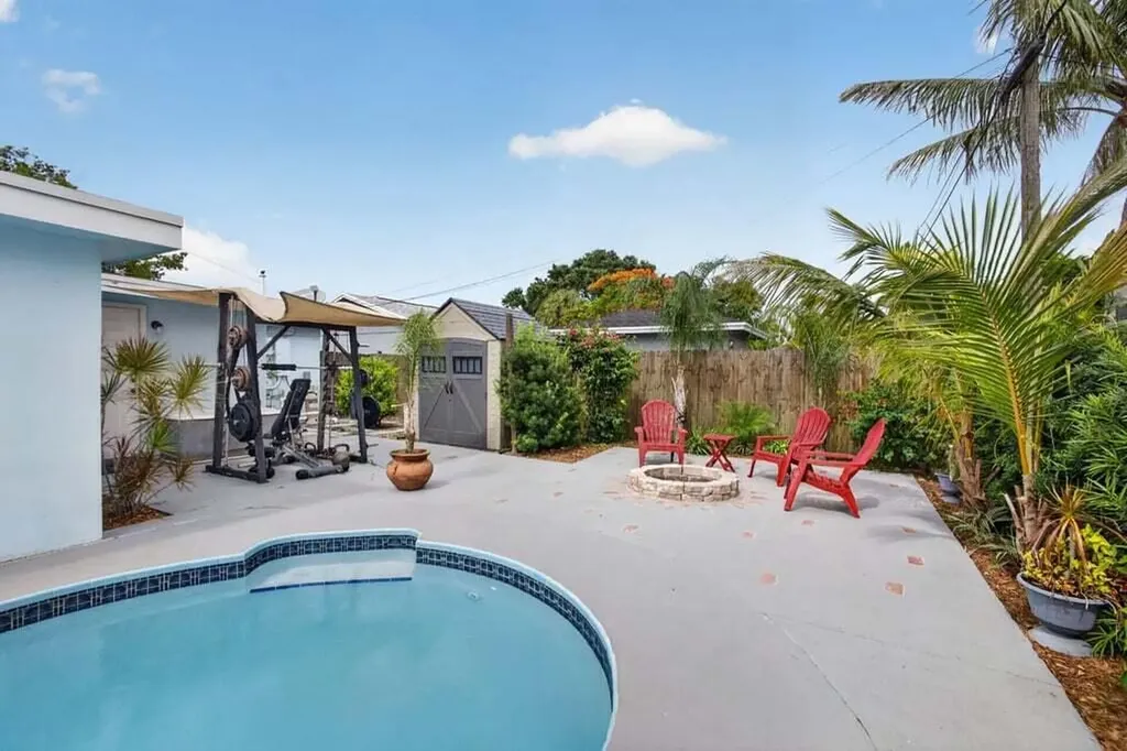 3740 Dunes Road Palm Beach Gardens FL 33410