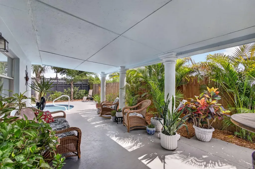 3740 Dunes Road Palm Beach Gardens FL 33410