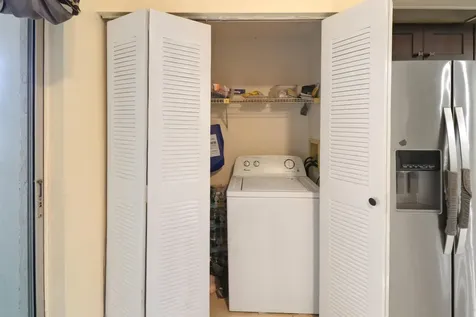23 Chelsea Lane Boynton Beach FL 33426