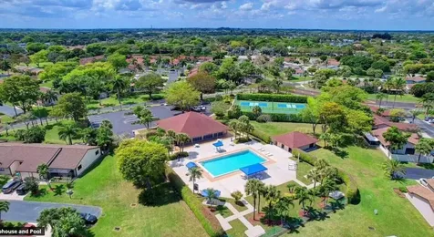 23 Chelsea Lane Boynton Beach FL 33426