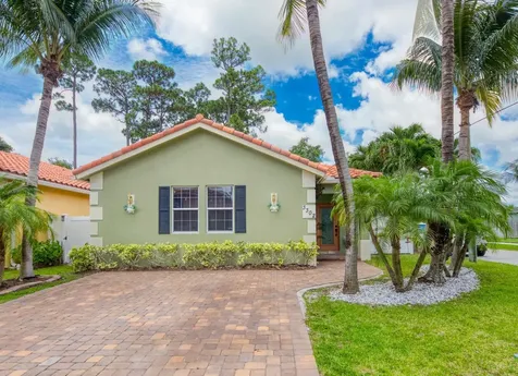 3302 Elizabeth Place S Palm Springs FL 33461