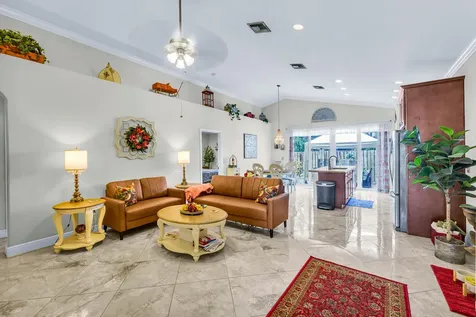 3302 Elizabeth Place S Palm Springs FL 33461