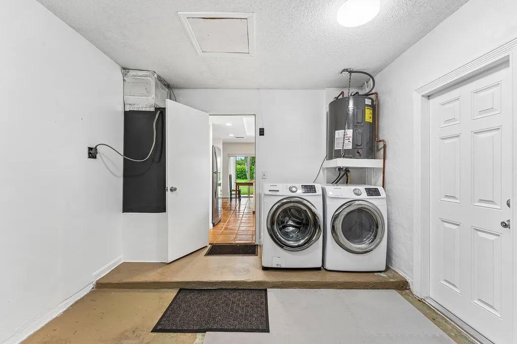 3150 Pinehurst Drive Lake Worth FL 33467