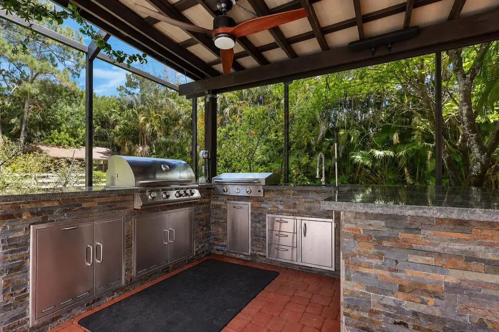 6044 NW 66th Way Parkland FL 33067