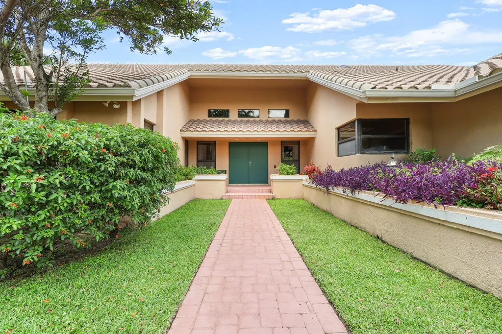 6044 NW 66th Way Parkland FL 33067