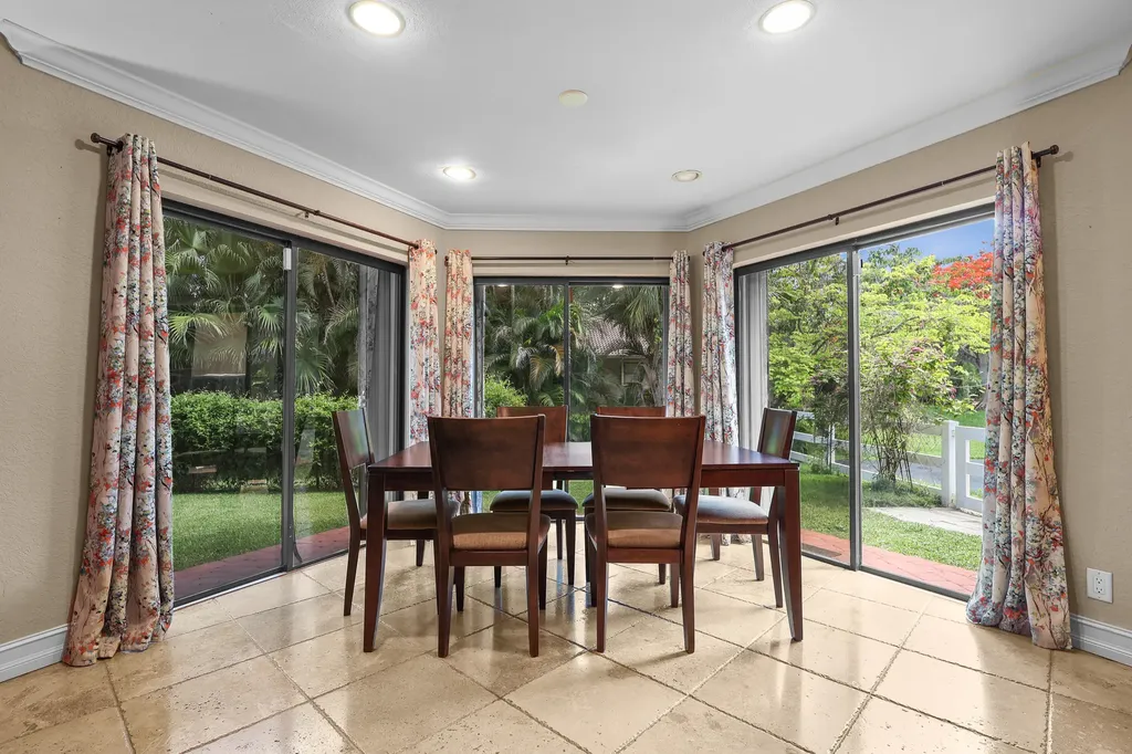6044 NW 66th Way Parkland FL 33067