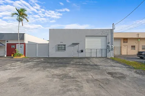 270 SW 33rd Street Fort Lauderdale FL 33315