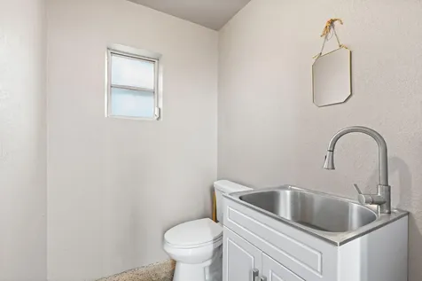 270 SW 33rd Street Fort Lauderdale FL 33315