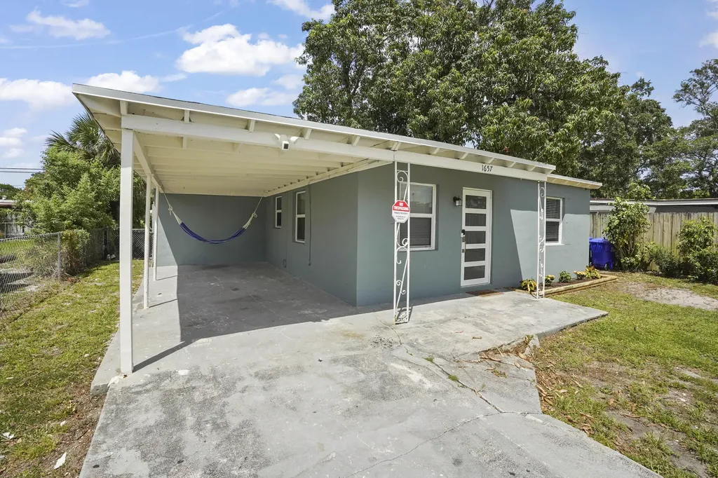 1657 Lauderdale Manor Drive Fort Lauderdale FL 33311