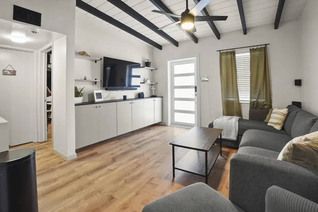 1657 Lauderdale Manor Drive Fort Lauderdale FL 33311