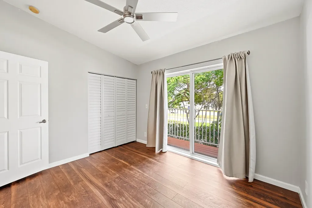 8464 Lagos De Campo Boulevard Tamarac FL 33321