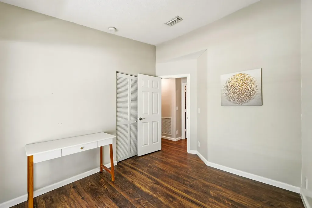 8464 Lagos De Campo Boulevard Tamarac FL 33321