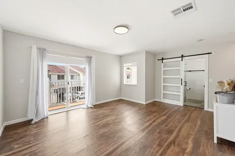 8464 Lagos De Campo Boulevard Tamarac FL 33321