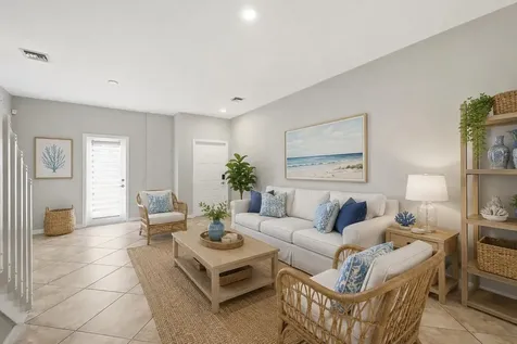 8464 Lagos De Campo Boulevard Tamarac FL 33321