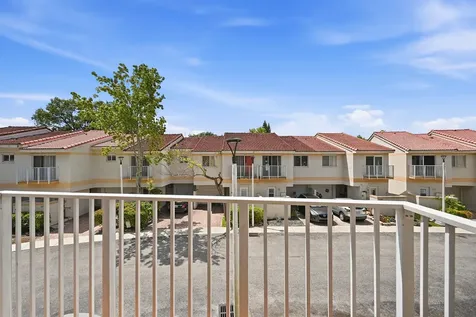 8464 Lagos De Campo Boulevard Tamarac FL 33321