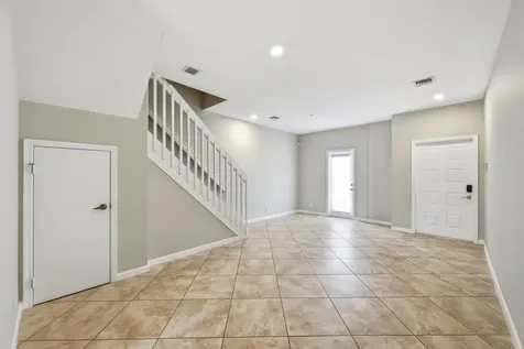 8464 Lagos De Campo Boulevard Tamarac FL 33321
