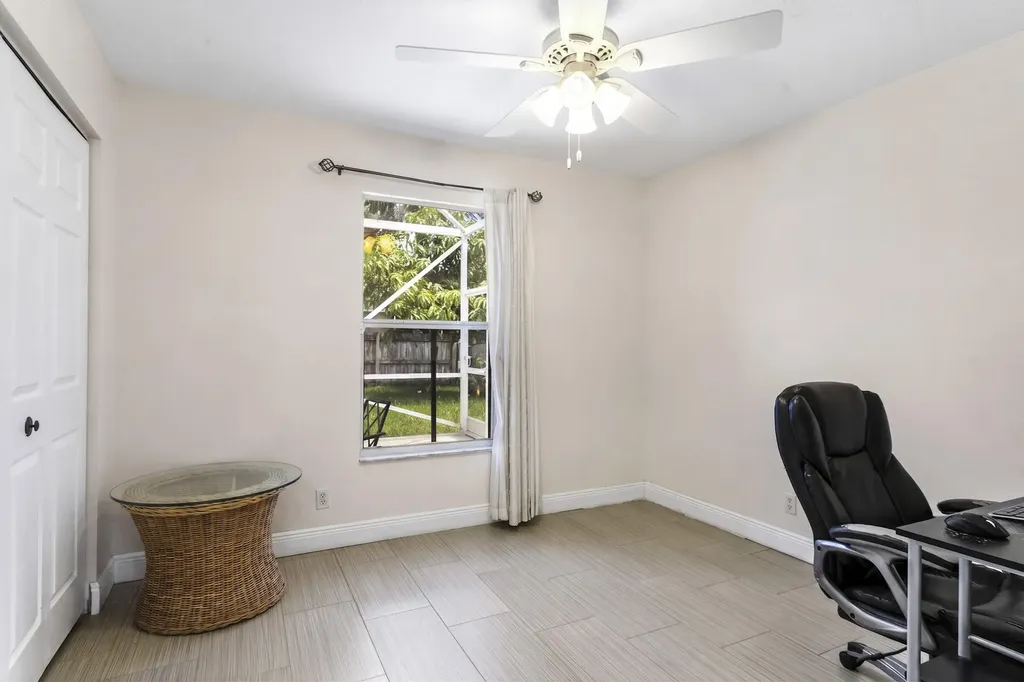 106 Venetian Lane Royal Palm Beach FL 33411