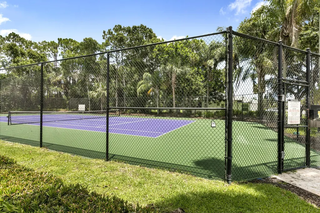 106 Venetian Lane Royal Palm Beach FL 33411