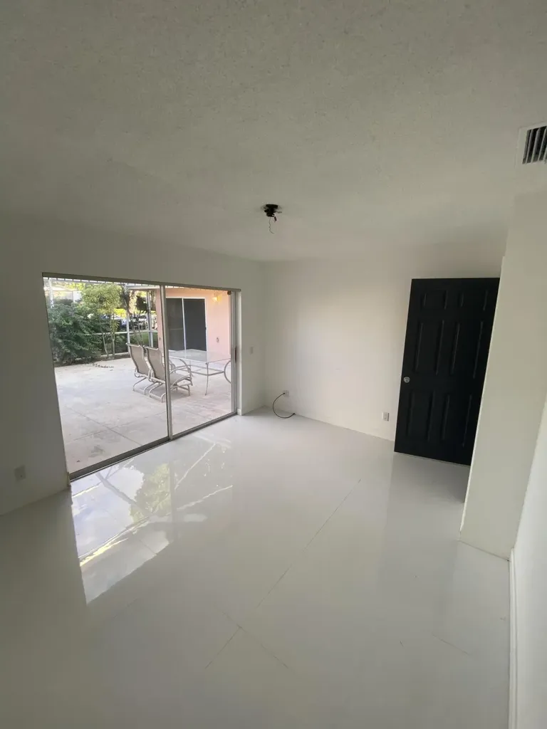 2102 Appleton Court Palm Beach Gardens FL 33403