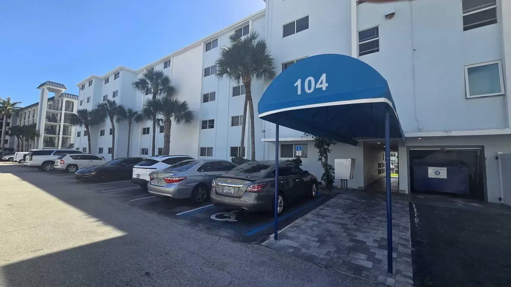 104 Paradise Harbour Boulevard North Palm Beach FL 33408