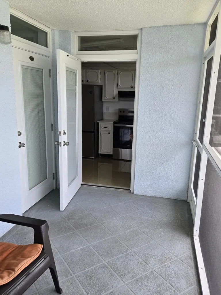 104 Paradise Harbour Boulevard North Palm Beach FL 33408