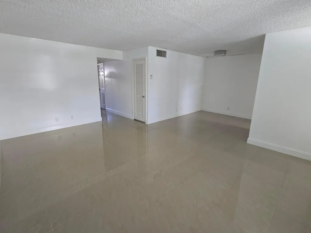 104 Paradise Harbour Boulevard North Palm Beach FL 33408