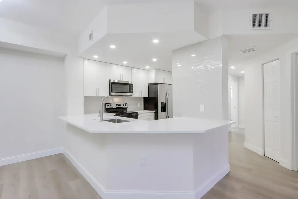 3023 Alcazar Place Palm Beach Gardens FL 33410