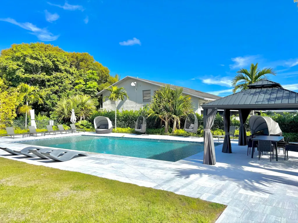 660 Coventry Street Boca Raton FL 33487