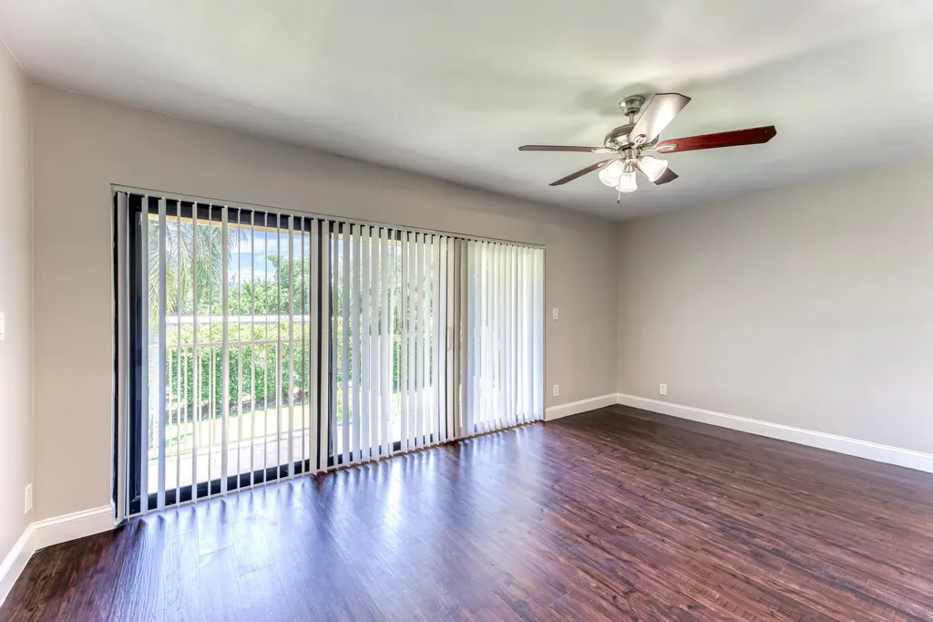660 Coventry Street Boca Raton FL 33487