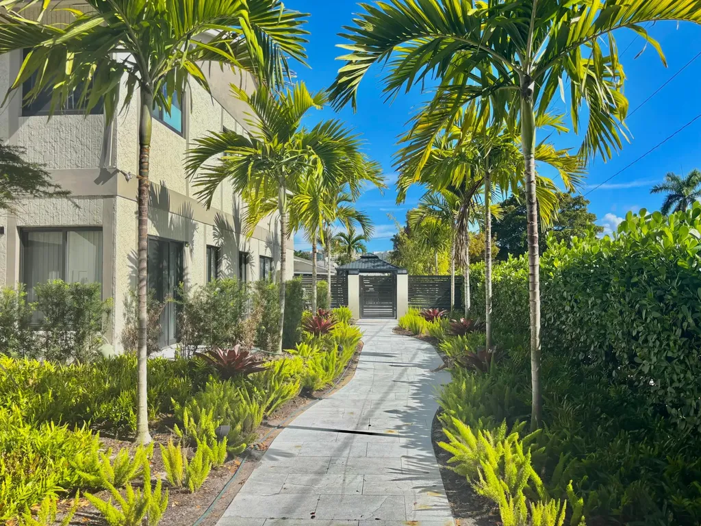 660 Coventry Street Boca Raton FL 33487